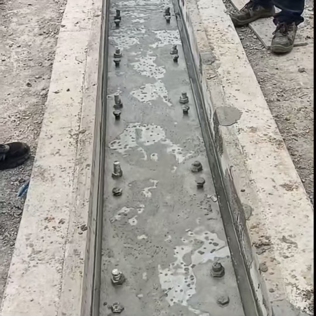 金寨环氧树脂轨道胶泥是什么？用在哪里？